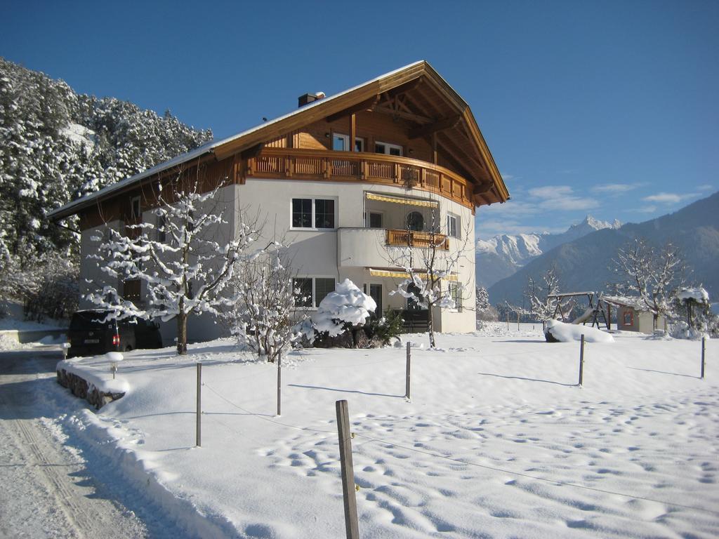 Ferienwohnung Gundolf Christine Arzl im Pitztal Room photo