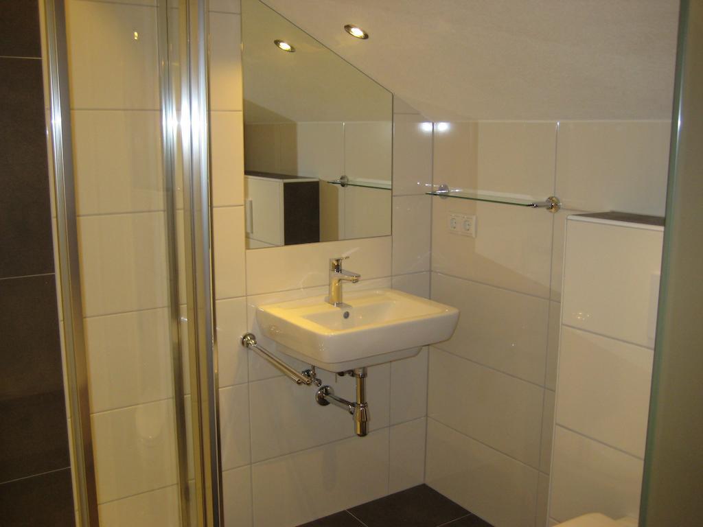 Ferienwohnung Gundolf Christine Arzl im Pitztal Room photo