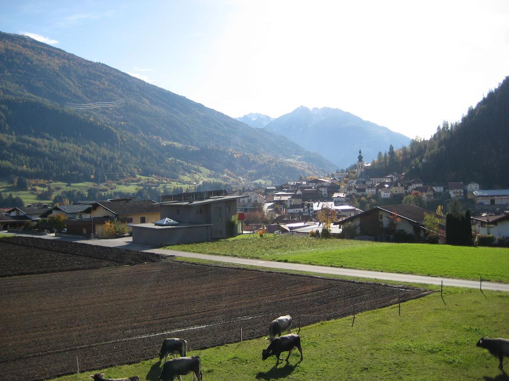 Ferienwohnung Gundolf Christine Arzl im Pitztal Room photo